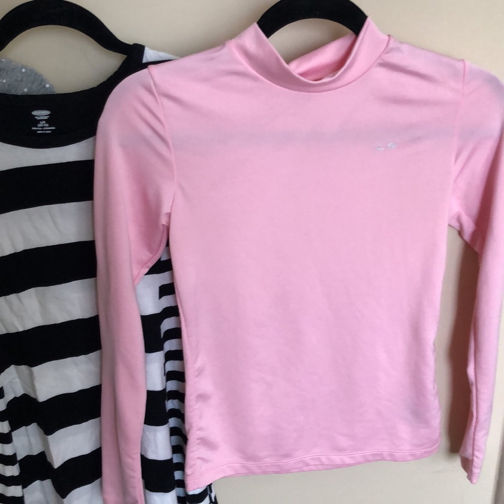 Girls sports Top Size L 10-12